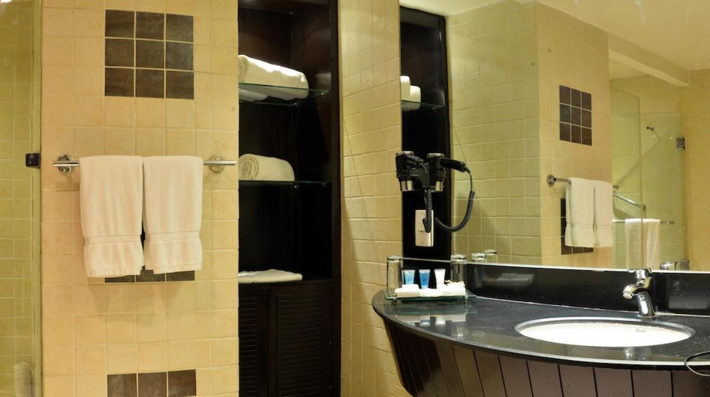 Park Lane Hotel ラホール エクステリア 写真