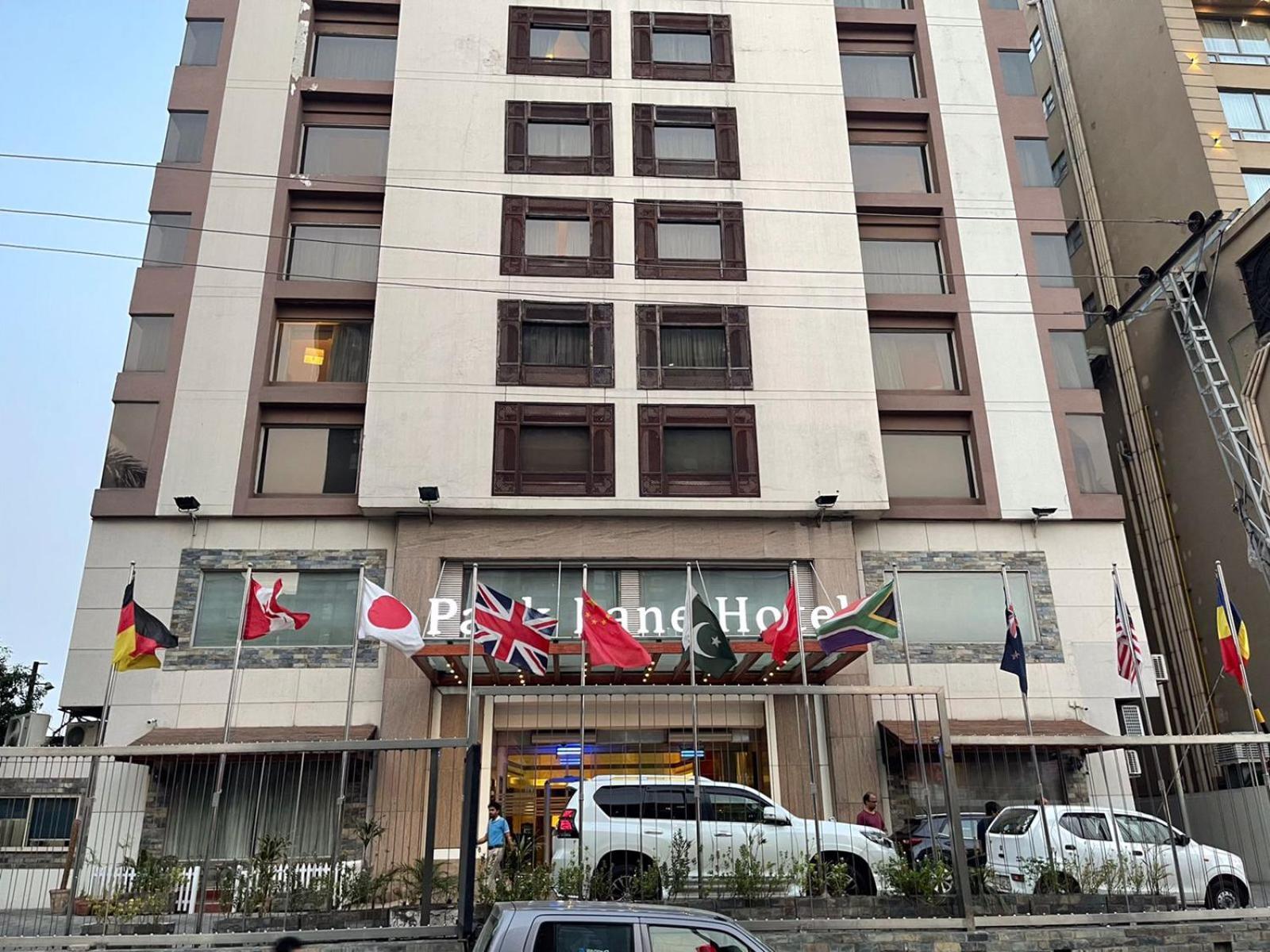 Park Lane Hotel ラホール エクステリア 写真